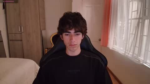 Snapshot of lucas_xo chatting on 19, 9, 2025 lucas_xo online show from 19, 9, 2025
