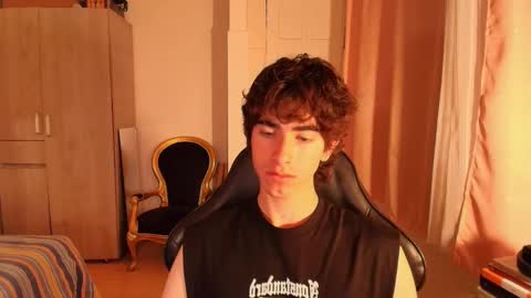 Snapshot of lucas_xo chatting on 23, 9, 2025 lucas_xo online show from 23, 9, 2025