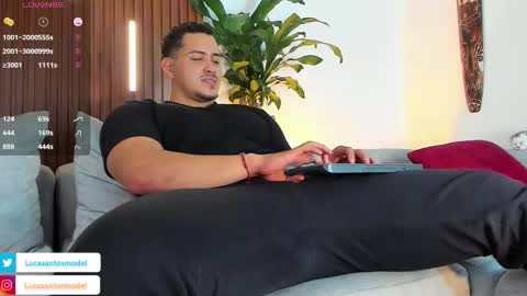 LUCA SANTOS online show from 25, 10, 2025