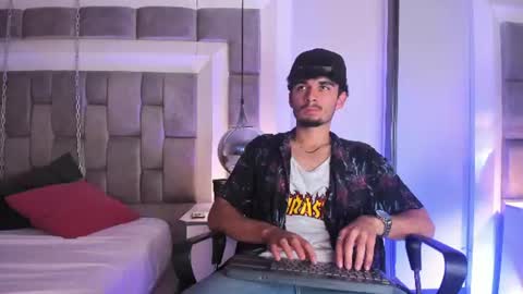Snapshot of lucasthomson_ chatting on 28, 6, 2026 lucasthomson_ online show from 28, 6, 2026