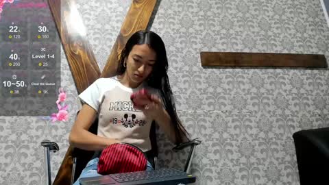 Snapshot of lucasymia_69 chatting on 28, 1, 2025 MIA HOT online show from 28, 1, 2025