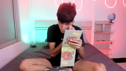 Luccas Ferreira online show from 11, 11, 2025