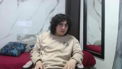    online show from 13, 4, 2026