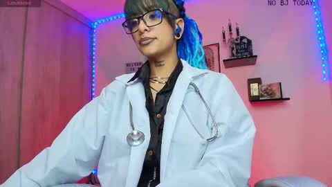 Snapshot of luci_fer_devil_1 chatting on 3, 10, 2025 Veronica Rati online show from 3, 10, 2025