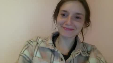 Snapshot of luci_layne chatting on 15, 7, 2026 Luci Layne online show from 15, 7, 2026