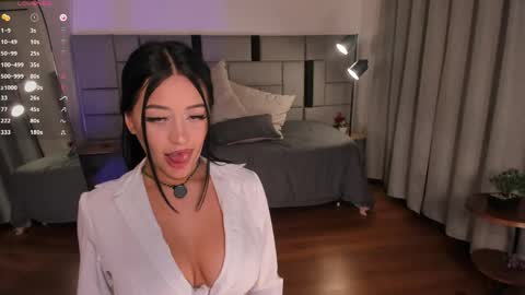 Snapshot of luci_naughty_ chatting on 1, 6, 2026 Luciana Rest time I will return on December 2. online show from 1, 6, 2026