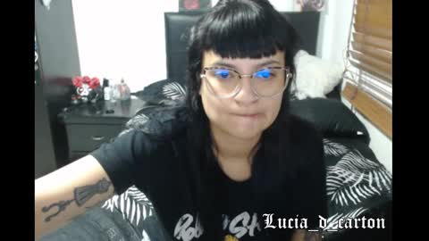 Lulu DCarton online show from 28, 1, 2025