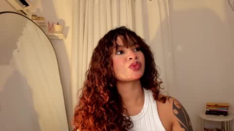 Lucia online show from 9, 1, 2025