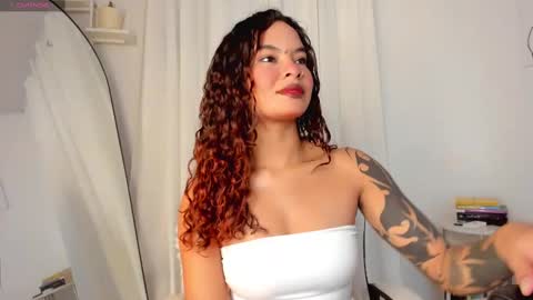 Lucia online show from 6, 3, 2025