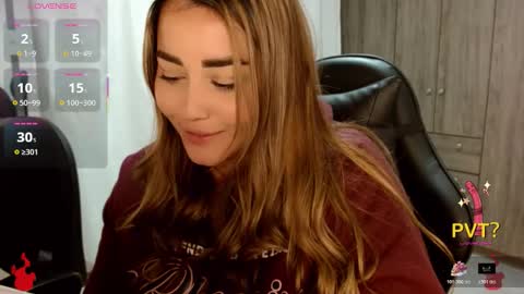 lucia star  online show from 20, 12, 2025