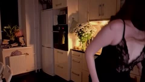 Lucia online show from 25, 10, 2025