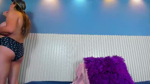 Snapshot of luciadaniels1 chatting on 4, 1, 2025 luciadaniels1 online show from 4, 1, 2025