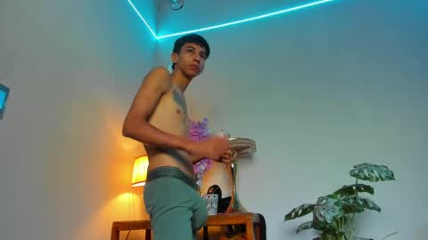 Snapshot of lucian_davii chatting on 28, 5, 2026 Pirulo online show from 28, 5, 2026