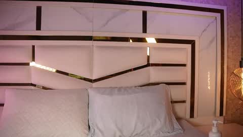 luciana_agudelo online show from 18, 4, 2026