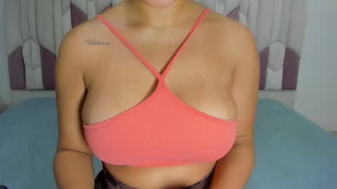 instagram luciana417  online show from 7, 2, 2025