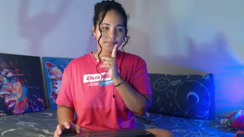 Snapshot of luciana_keating chatting on 7, 12, 2024 luciana online show from 7, 12, 2024