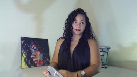 Snapshot of luciana_keating chatting on 12, 12, 2024 luciana online show from 12, 12, 2024