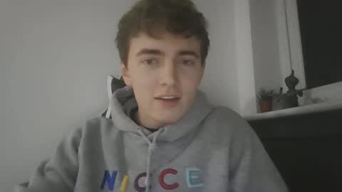 Snapshot of luciancrowe chatting on 29, 1, 2025 Lucian online show from 29, 1, 2025