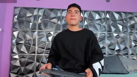 Luciano online show from 3, 3, 2026