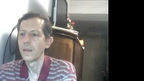 Snapshot of lucianoaxel chatting on 21, 2, 2025 Luciano online show from 21, 2, 2025