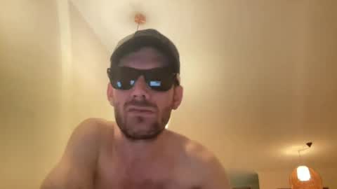 Snapshot of lucianopc chatting on 7, 7, 2026 lucianopc online show from 7, 7, 2026