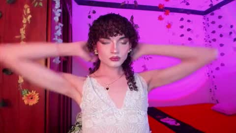 Lucy or Lucian 3 Come to my social Links3   online show from 5, 3, 2026