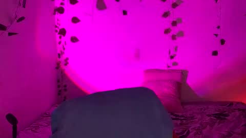 Lucy or Lucian 3 Come to my social Links3   online show from 18, 3, 2026