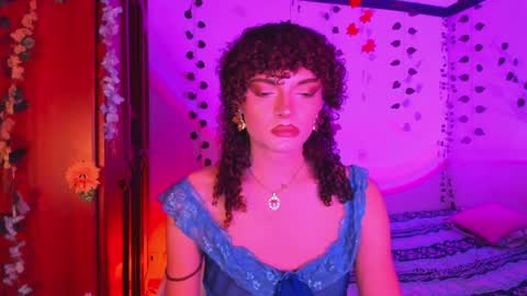 Lucy or Lucian 3 Come to my social Links3   online show from 6, 4, 2026