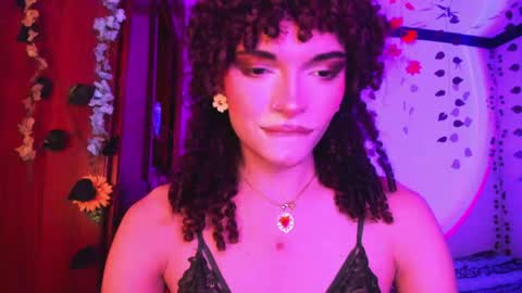 Lucy or Lucian 3 Come to my social Links3   online show from 13, 4, 2026