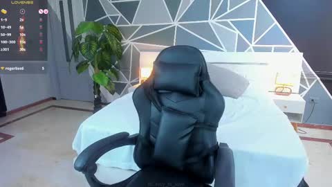 Lucy  online show from 28, 2, 2025