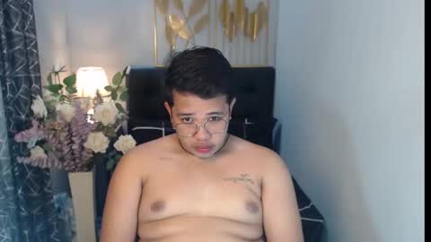 Luciferhotcum online show from 2, 2, 2025