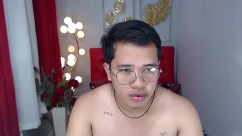 Luciferhotcum online show from 2, 2, 2025