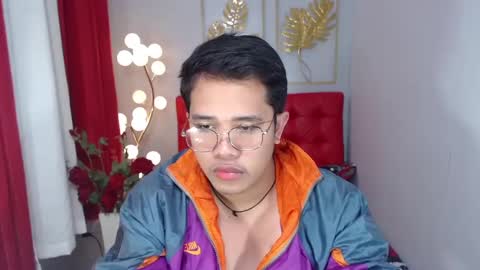 Luciferhotcum online show from 2, 2, 2025