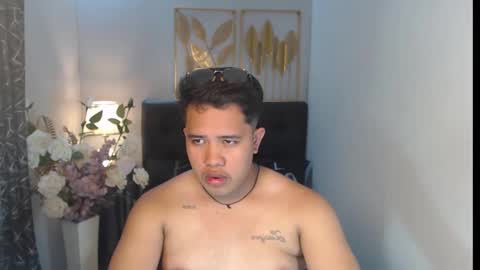 Luciferhotcum online show from 4, 2, 2025