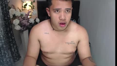 Luciferhotcum online show from 4, 2, 2025