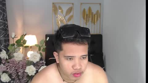 Luciferhotcum online show from 10, 2, 2025