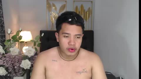 Luciferhotcum online show from 12, 2, 2025