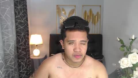 Luciferhotcum online show from 15, 2, 2025