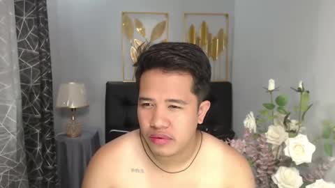 Luciferhotcum online show from 19, 2, 2025