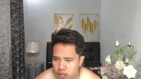 Luciferhotcum online show from 19, 2, 2025