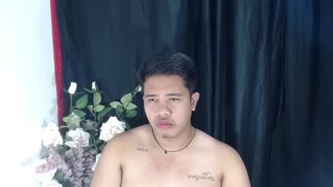 Luciferhotcum online show from 21, 2, 2025