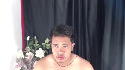 Luciferhotcum online show from 23, 2, 2025