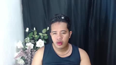 Luciferhotcum online show from 1, 3, 2025