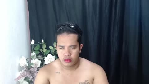 Luciferhotcum online show from 1, 3, 2025