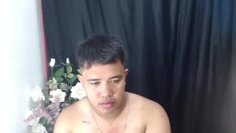 Luciferhotcum online show from 4, 3, 2025