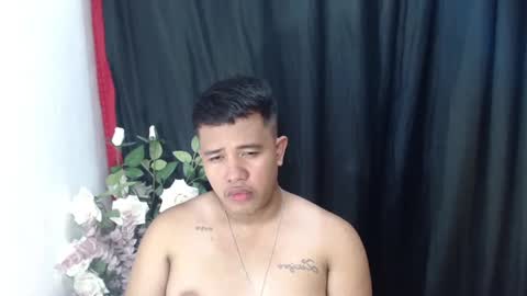 Luciferhotcum online show from 5, 3, 2025