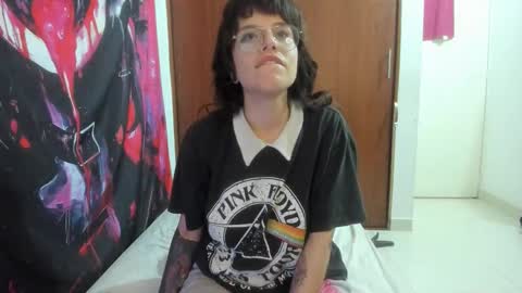 camila online show from 17, 12, 2025