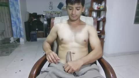 Snapshot of lucifferr_ chatting on 26, 6, 2026 leonel online show from 26, 6, 2026