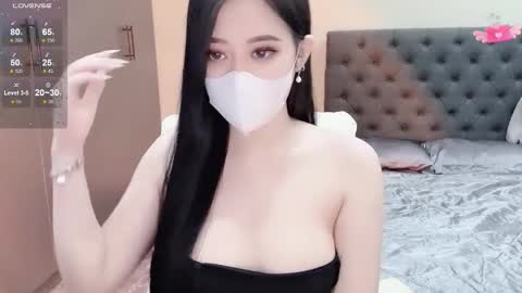 lucii04 online show from 7, 1, 2026