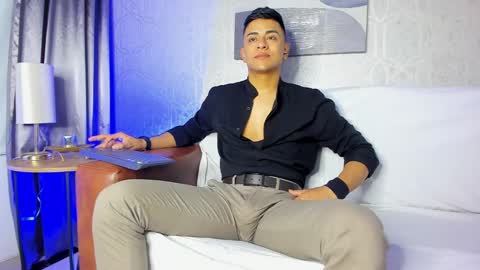 Snapshot of lucii_fer_ chatting on 11, 1, 2025 Leo online show from 11, 1, 2025